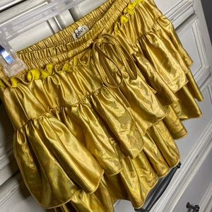 Main Strip Gold/Yellow Metallic Skirt